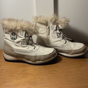 Totes Women’s Snowboots Size 7